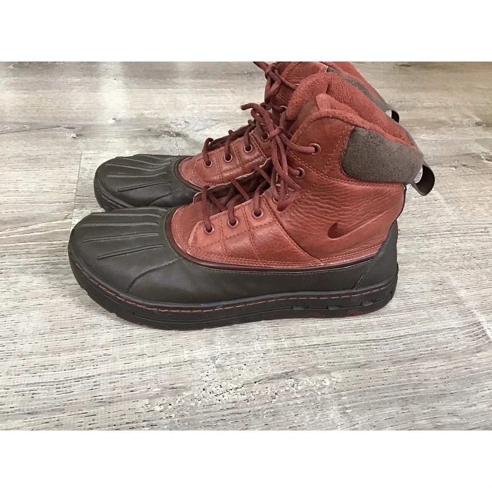Nike Mens Size 9 Woodside 2 Leather Boots Waterproof Hiking Outdoor 386469-206